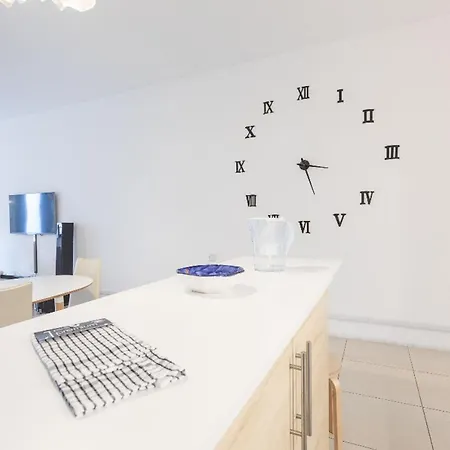 Apartmán 15 Min Walk To Center St Julians