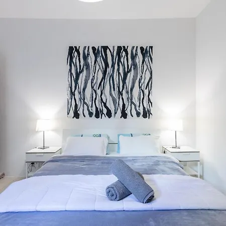 15 Min Walk To Center St Julians San Giuliano