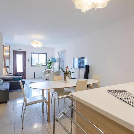 15 Min Walk To Center St Julians San Giuliano