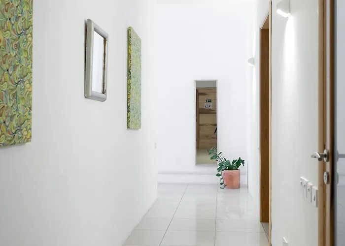 Daire 15 Min Walk To Center St Julians *